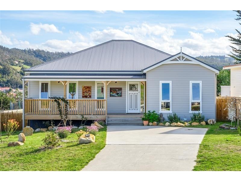 67 Thorp Street, Cygnet TAS 7112