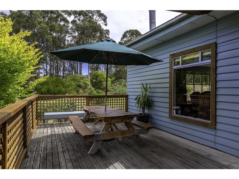 464 Cygnet Coast Road, Petcheys Bay TAS 7109