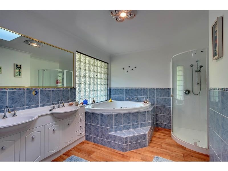 114 Dawson Road, Cairns Bay TAS 7116