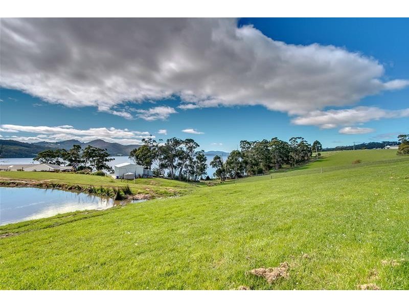 114 Dawson Road, Cairns Bay TAS 7116