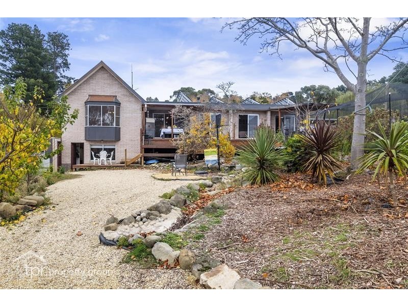 40 Doodys Hill Road, Port Huon TAS 7116