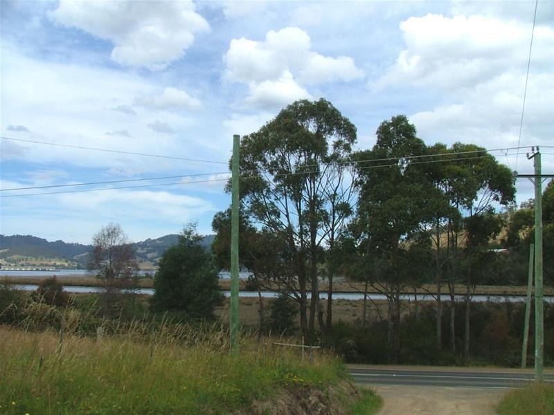 2/5 Sorell Street, Port Huon TAS 7116