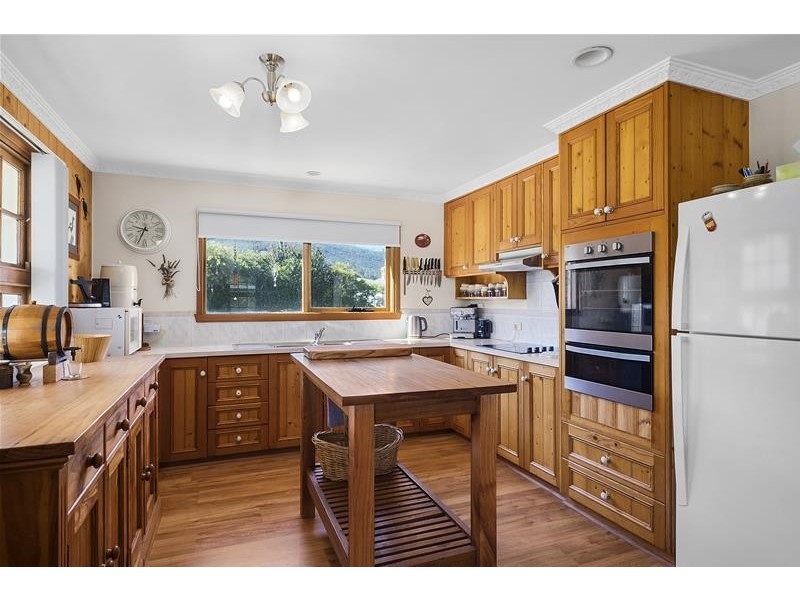 28 Coolstore Road, Huonville TAS 7109