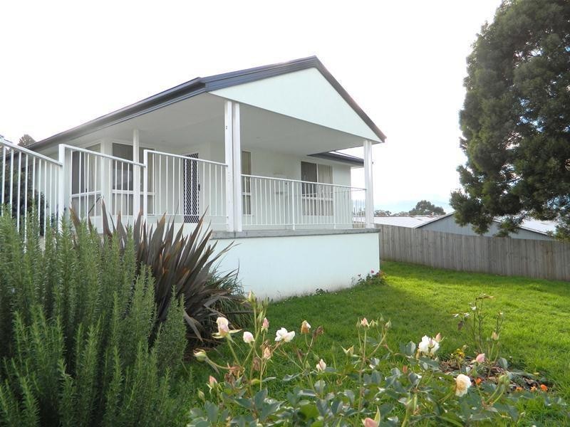 2/2709 Huon Highway, Huonville TAS 7109