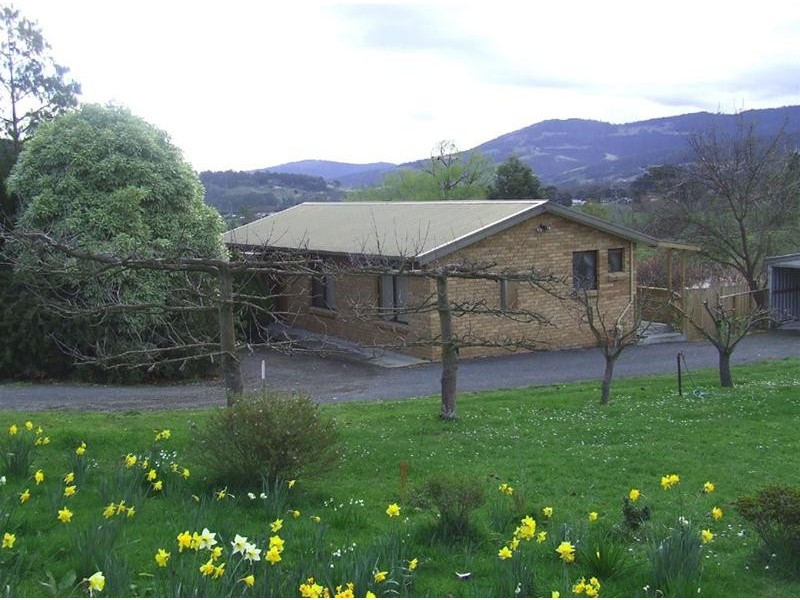 33 Knights Road, Huonville TAS 7109