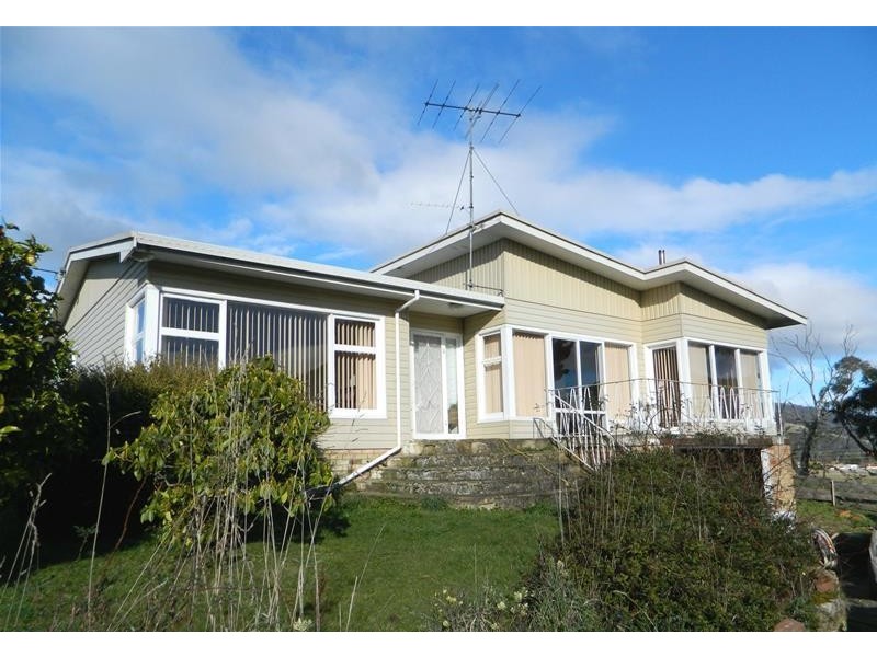 136 Main Street, Huonville TAS 7109