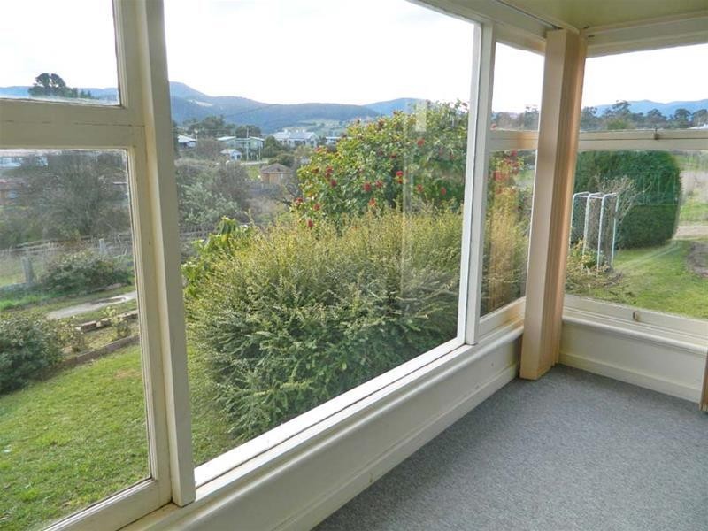 136 Main Street, Huonville TAS 7109