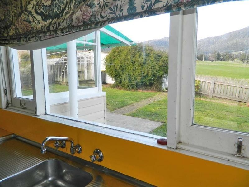136 Main Street, Huonville TAS 7109