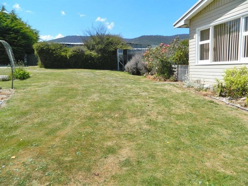 136 Main Street, Huonville TAS 7109
