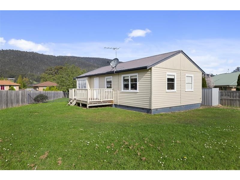 20 Acacia Street, Huonville TAS 7109