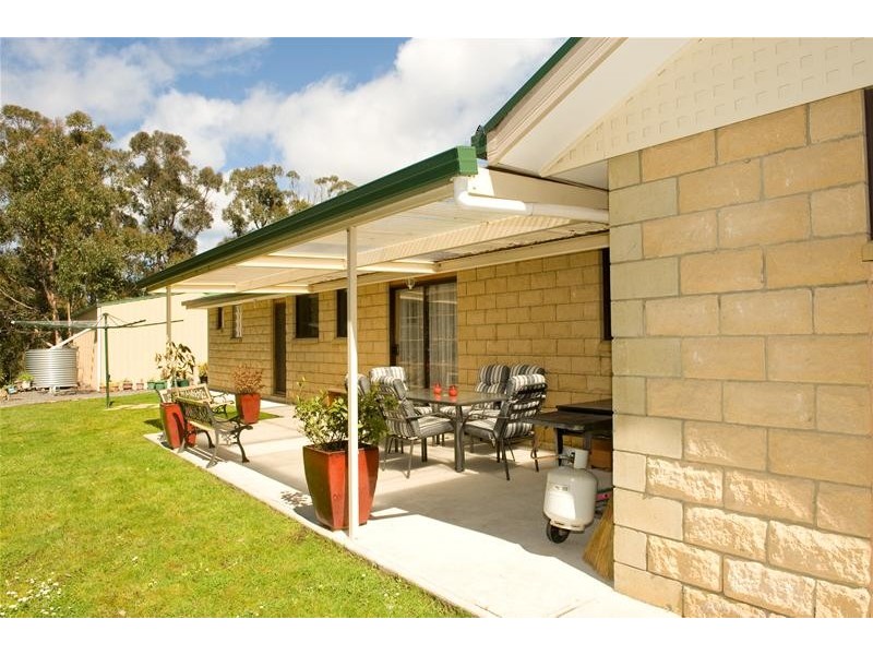 37 Dillons Hill Road, Glaziers Bay TAS 7109