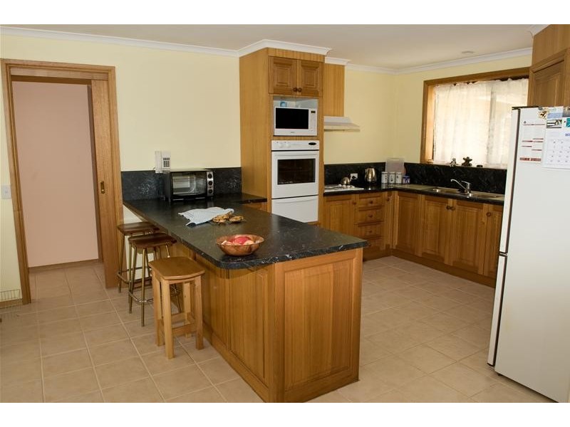 37 Dillons Hill Road, Glaziers Bay TAS 7109