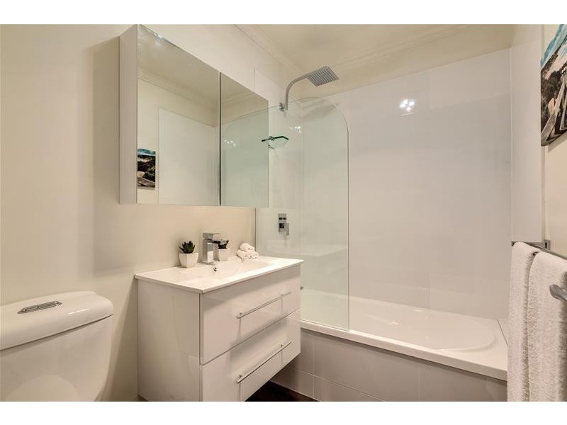 4 Tutton Avenue, Huonville TAS 7109