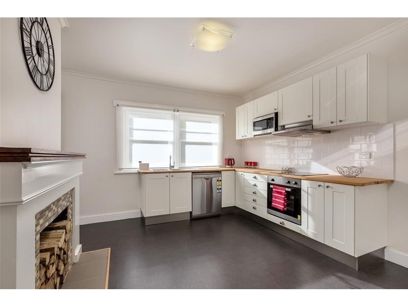 4 Tutton Avenue, Huonville TAS 7109