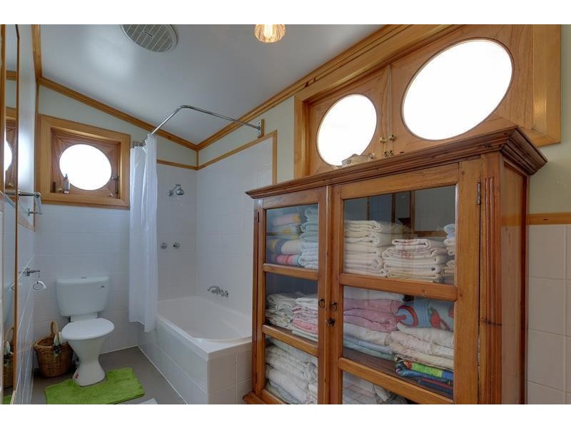 5 New Road, Franklin TAS 7113