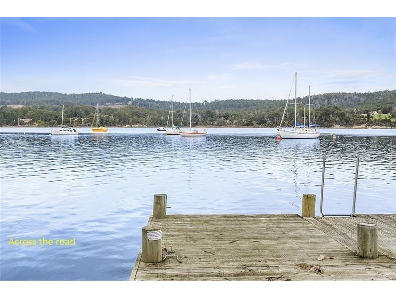 36 Chuter Street, Deep Bay TAS 7112