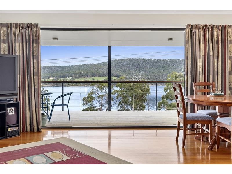 36 Chuter Street, Deep Bay TAS 7112