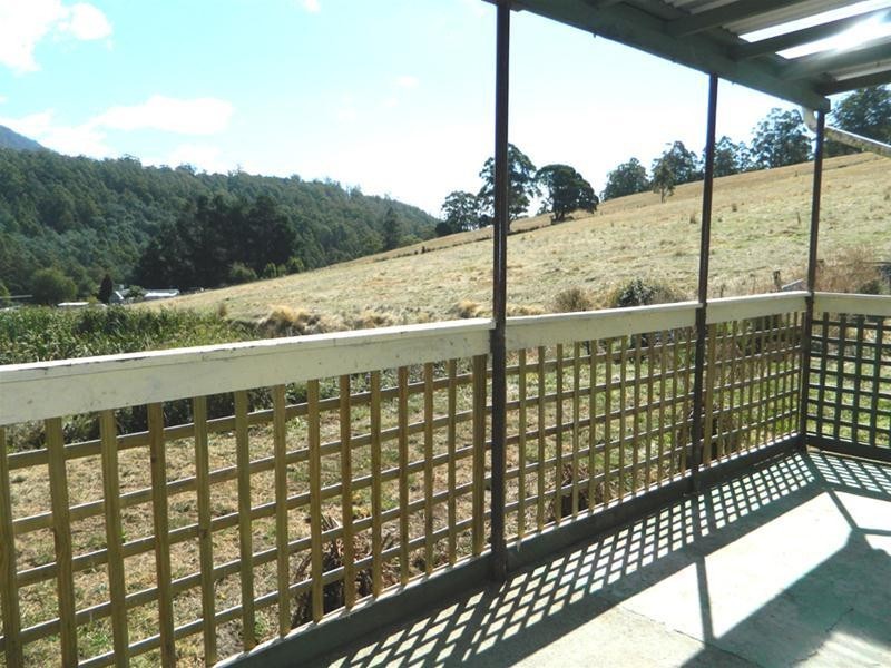 31 Police Point Road, Glendevie TAS 7109