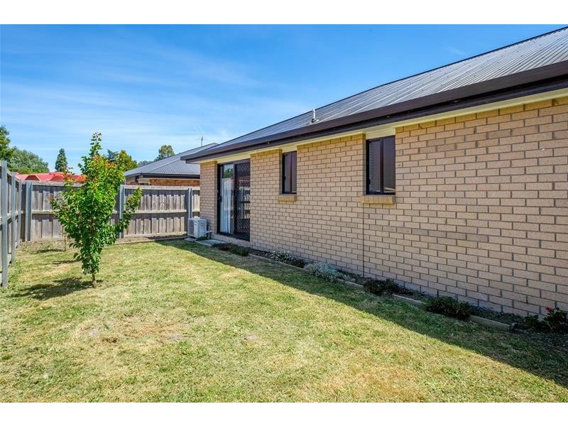 4/105 Main Street, Huonville TAS 7109