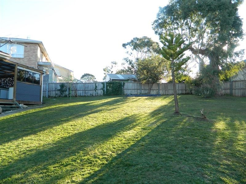 8 Wakeford Avenue, Kingston TAS 7050
