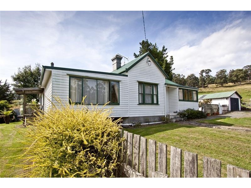 39 Police Point Road, Glendevie TAS 7109