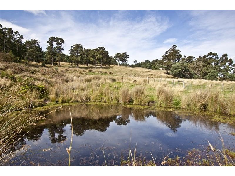 39 Police Point Road, Glendevie TAS 7109