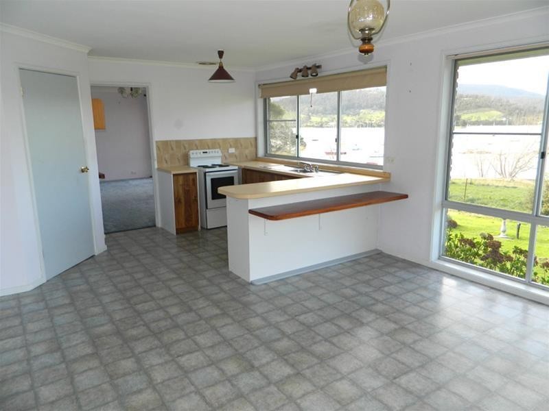 13 Jetty Road, Cygnet TAS 7112