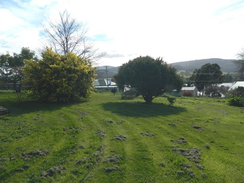 13 Jetty Road, Cygnet TAS 7112