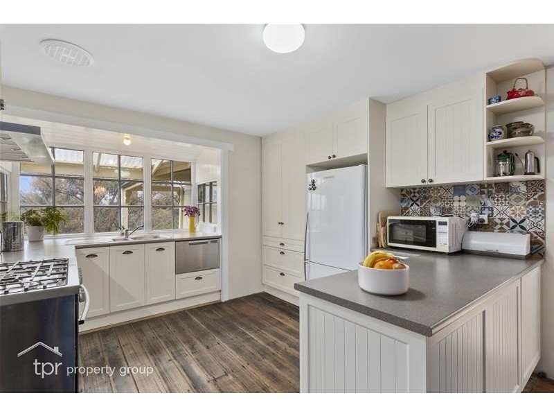 15 North Huon Road, Ranelagh TAS 7109
