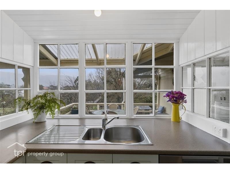 15 North Huon Road, Ranelagh TAS 7109