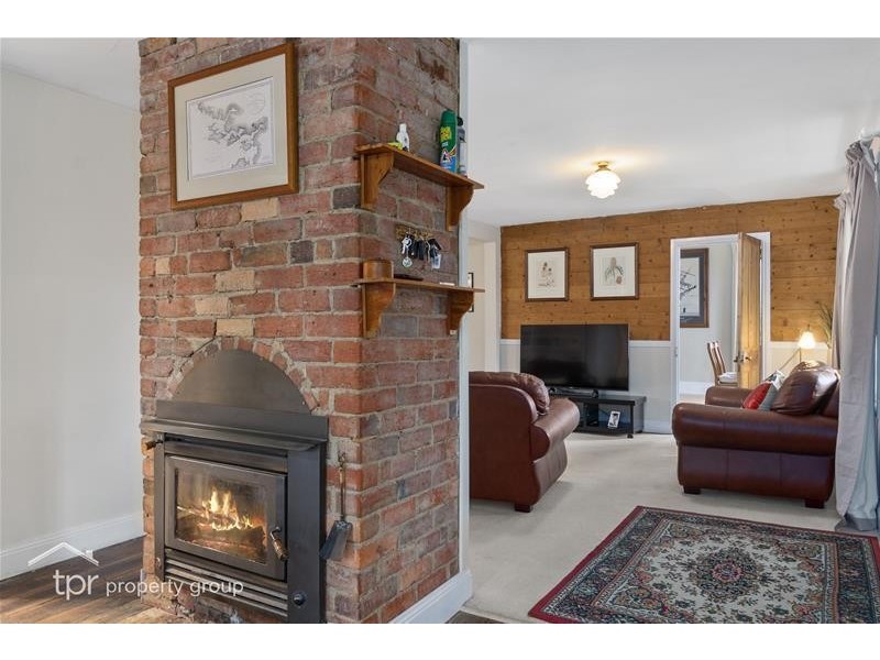 15 North Huon Road, Ranelagh TAS 7109