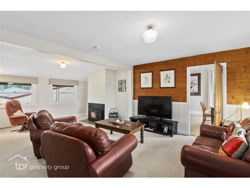 15 North Huon Road, Ranelagh TAS 7109