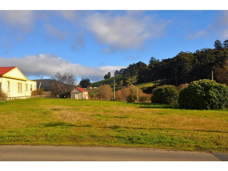 7032 Huon Highway, Dover TAS 7117