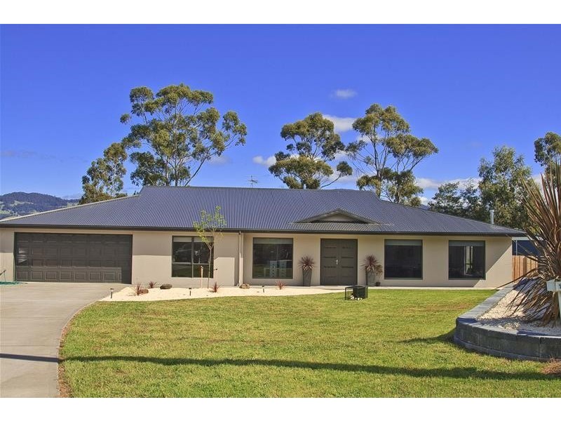 18 Burwood Street, Huonville TAS 7109