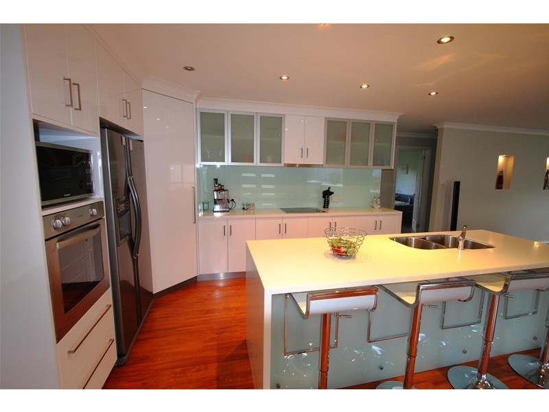 18 Burwood Street, Huonville TAS 7109