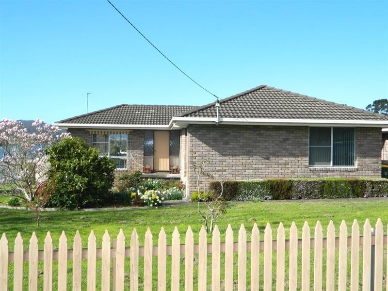 13 Jetty Road, Cygnet TAS 7112