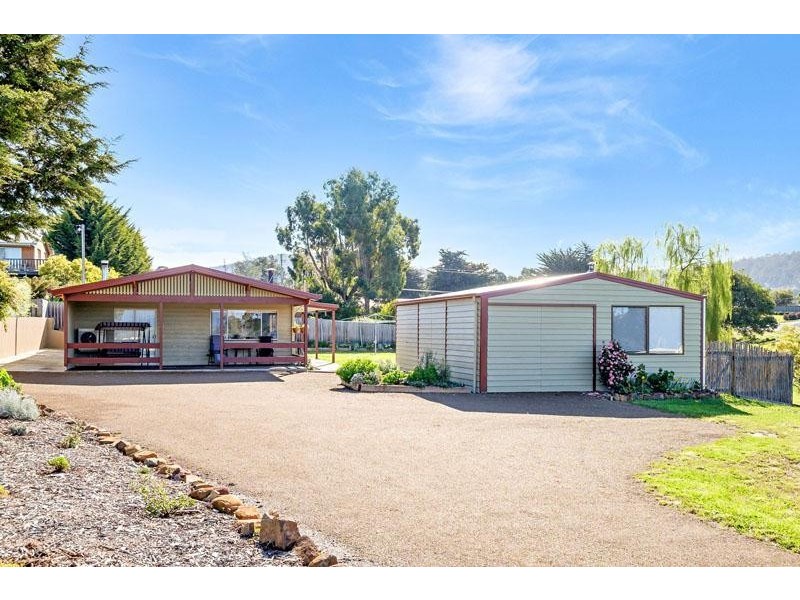 12 Rothwell Street, Dover TAS 7117