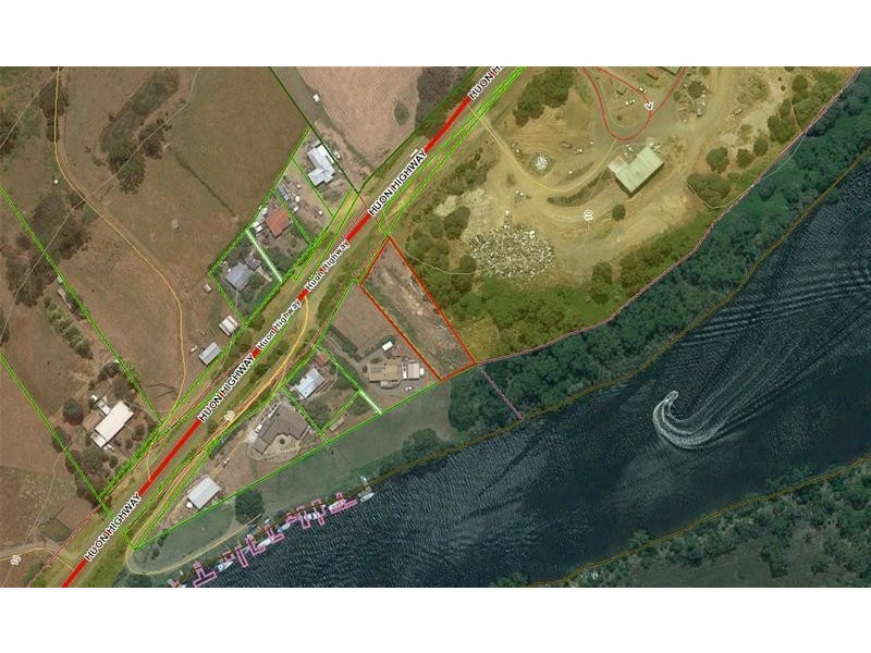 Huon Highway, Huonville TAS 7109