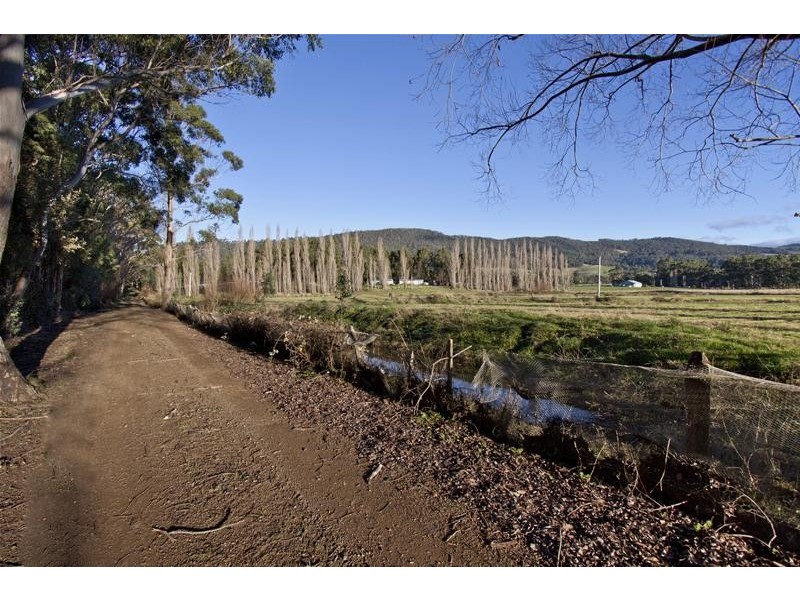 33 Smiths Road, Huonville TAS 7109