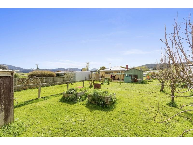 25 Glen Road, Huonville TAS 7109