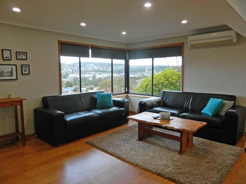 8 Wakeford Avenue, Kingston TAS 7050