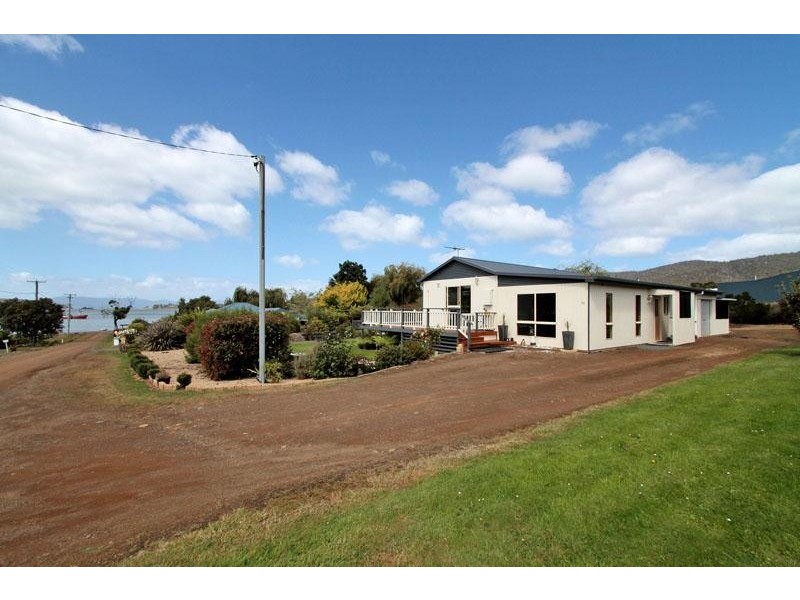 11 McKay Street, Dover TAS 7117
