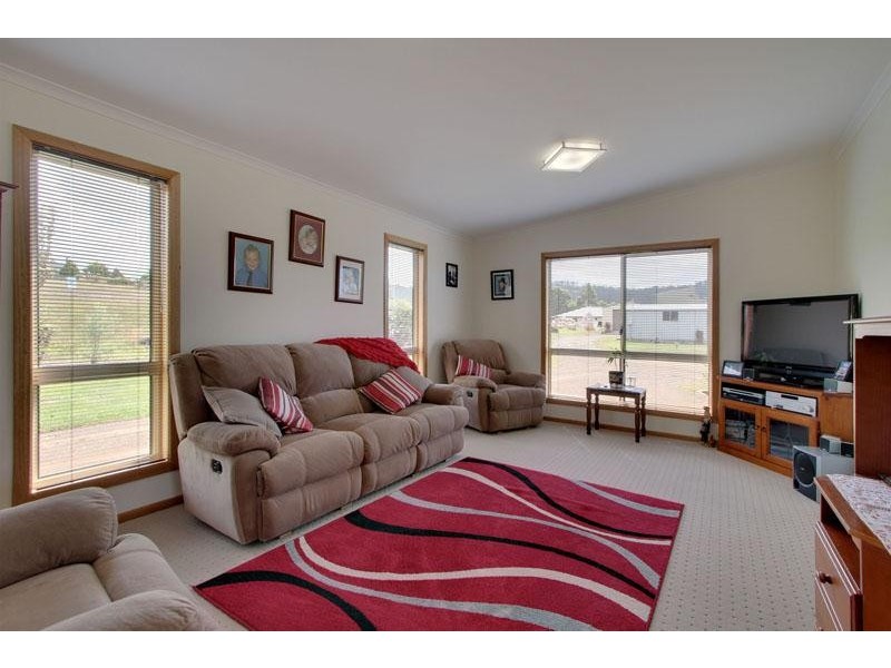 11 McKay Street, Dover TAS 7117