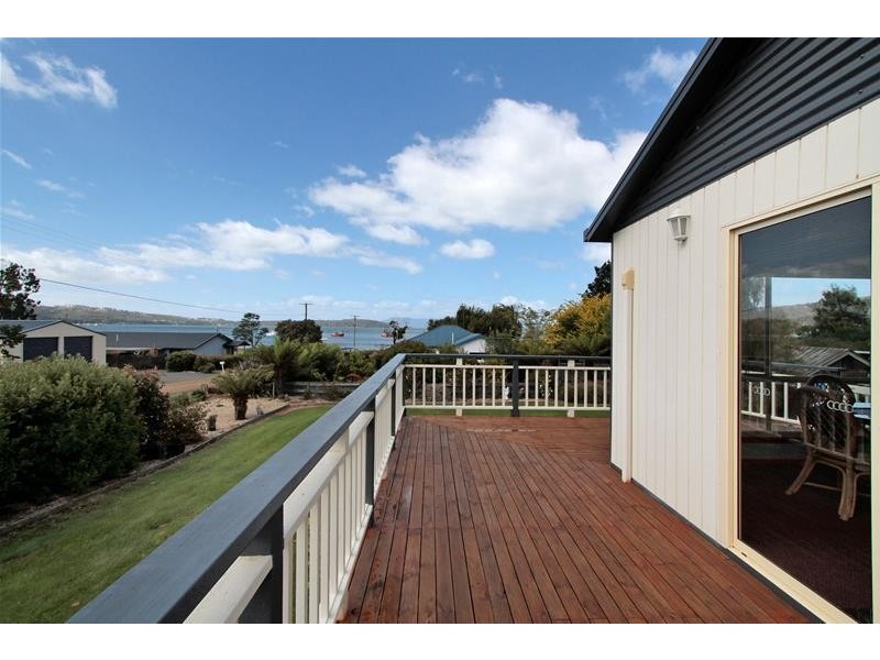 11 McKay Street, Dover TAS 7117
