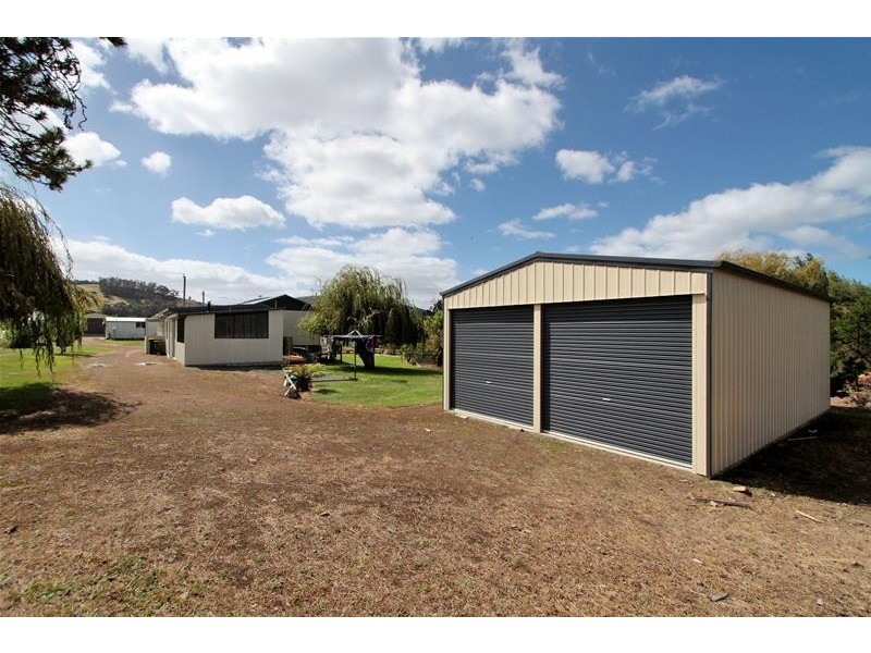 11 McKay Street, Dover TAS 7117