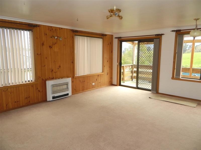 33 Knights Road, Huonville TAS 7109