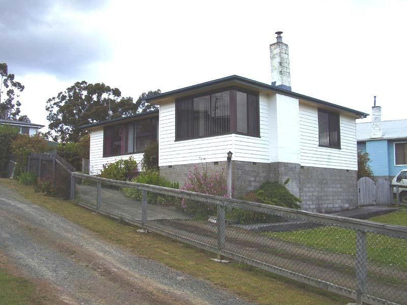 5 Bay View Road, Dover TAS 7117