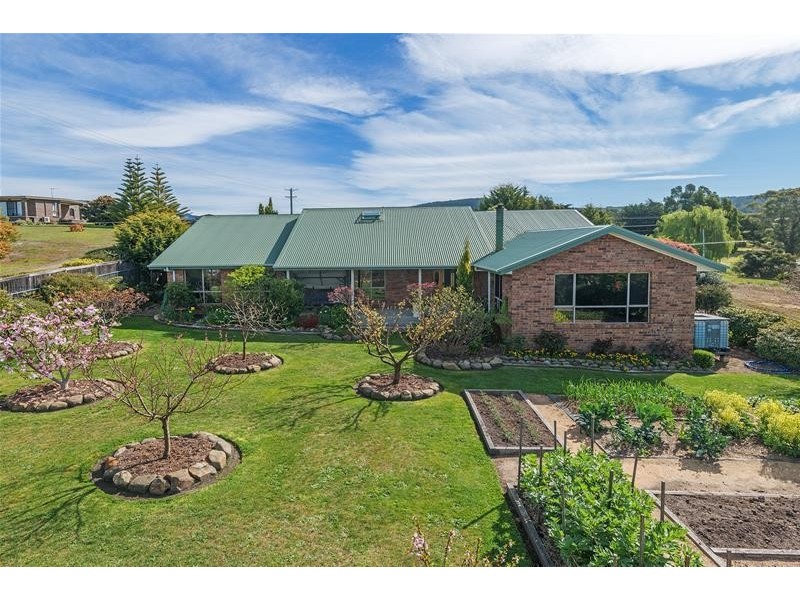 16 Mckay Street, Dover TAS 7117