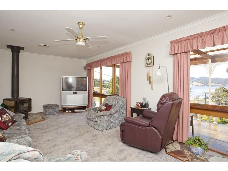 21 Crooke Street, Port Huon TAS 7116