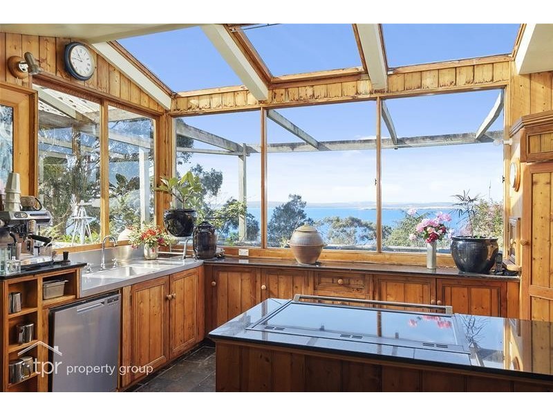 141-143 Channel Highway, Taroona TAS 7053